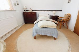 COLCHESTER ROAD- click for photo gallery